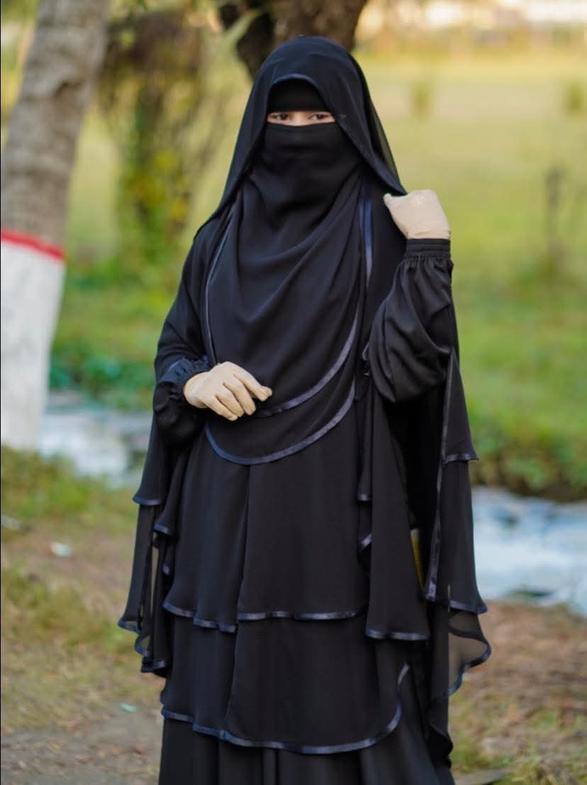 হিজাব ডিটেইল